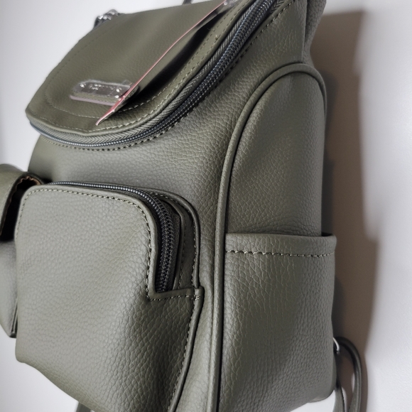 💚SOLD💚NWT Rosetti Olive Tree Backpack - Picture 5 of 11